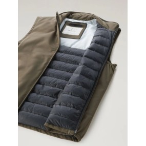 SS23---woolrich---WOOU0694MR614_4_P.JPG